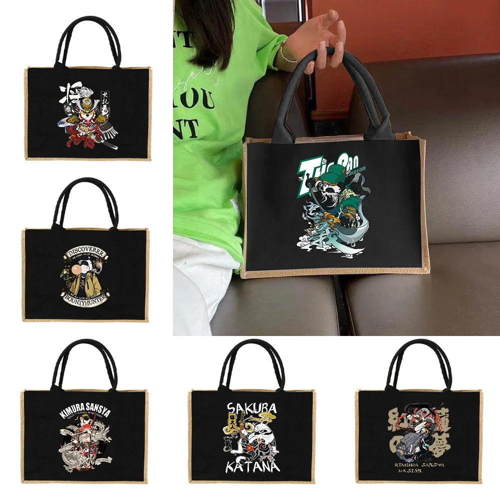 Women Bags Jute - กระเป๋าผ้าลินินลายซามูไร กระเป๋าผ้ากระสอบเพ้นท์มือสำหรับผู้หญิง ใช้สะพายไหล่สำหรับเดินทาง ปิกนิก และตั้งแคมป์