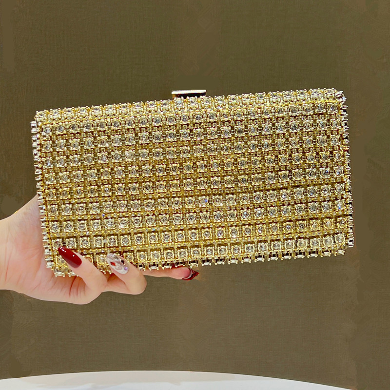 Women Bags 2026 Trends - กระเป๋าคลัทช์และกระเป๋าถือสำหรับงานเลี้ยงหรูหราประดับเพชรเต็มใบสำหรับผู้หญิง รุ่นปี 2026 แบรนด์ระดับไฮเอนด์ กระเป๋าสะพายข้างสำหรับเจ้าสาว