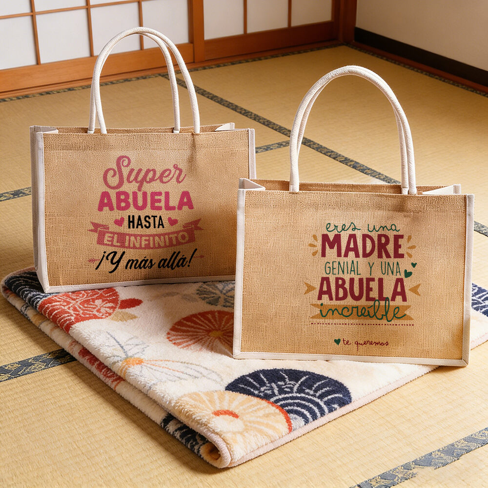 Women Bags Jute - คุณเป็นแม่ที่ยิ่งใหญ่และเป็นคุณย่าที่น่าทึ่ง กระเป๋าผ้าปอพิมพ์ลายสำหรับผู้หญิง กระเป๋าสะพายไหล่ กระเป๋าผ้ากระสอบ
