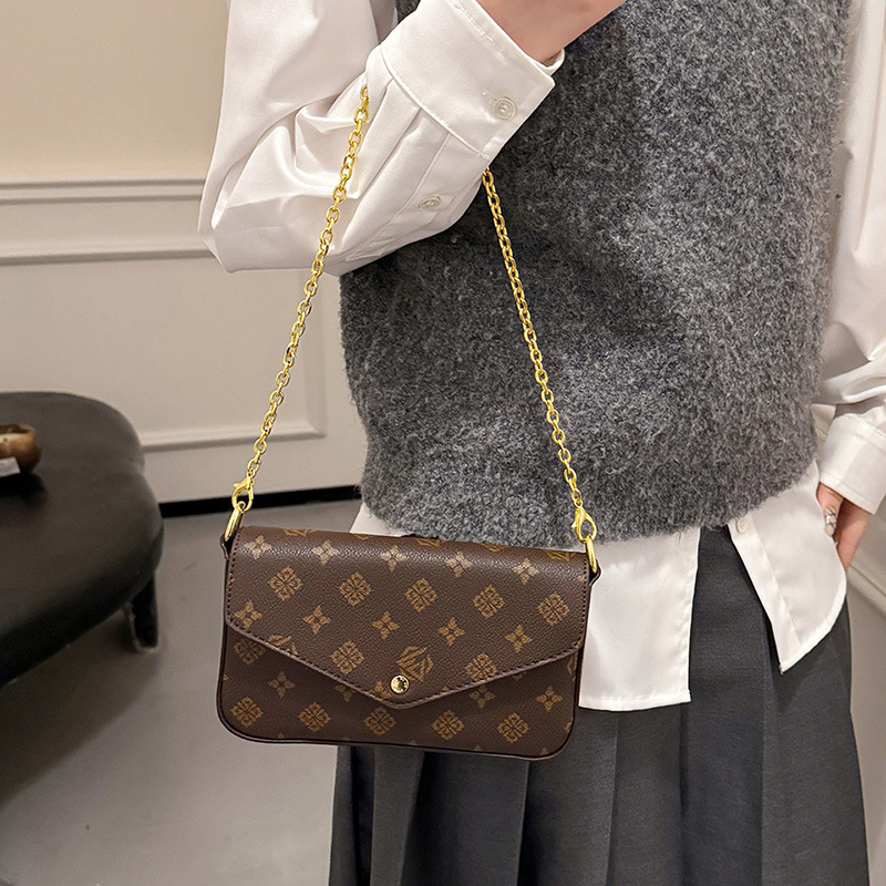 กระเป๋าสะพายข้างพิมพ์ลายบล็อกส - Women Bags 2026 Trends บทวิจารณ์และราคา