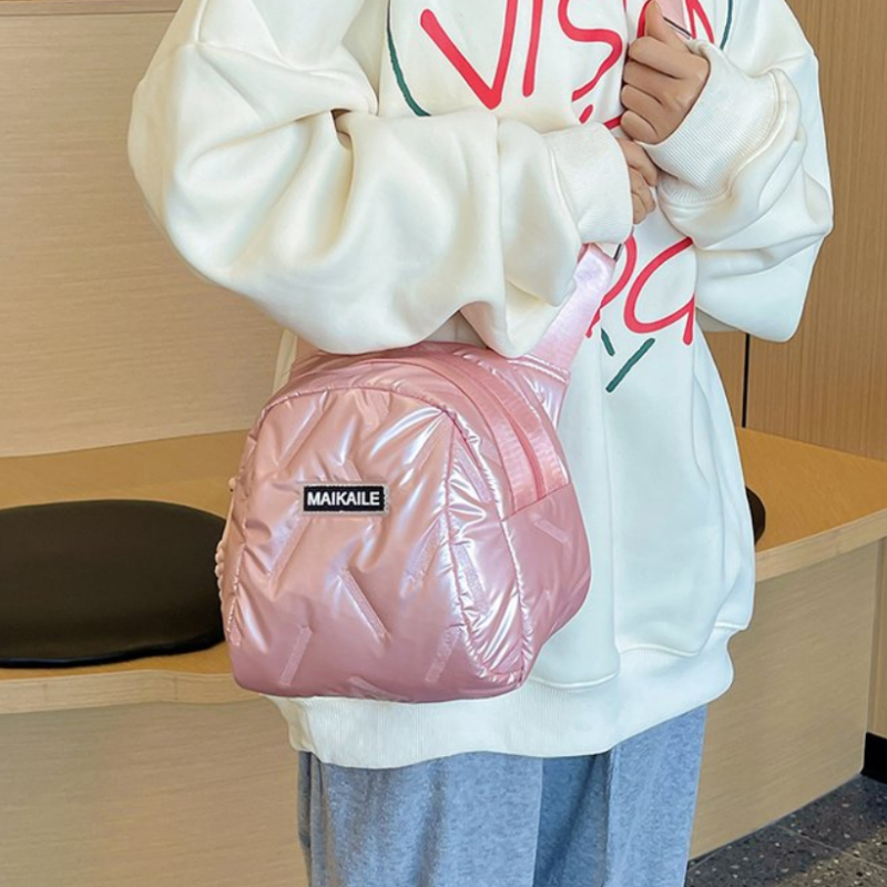 กระเป๋าสะพายข้างผู้หญิงแบบซิป  - Women Bags In Sale บทวิจารณ์และราคา