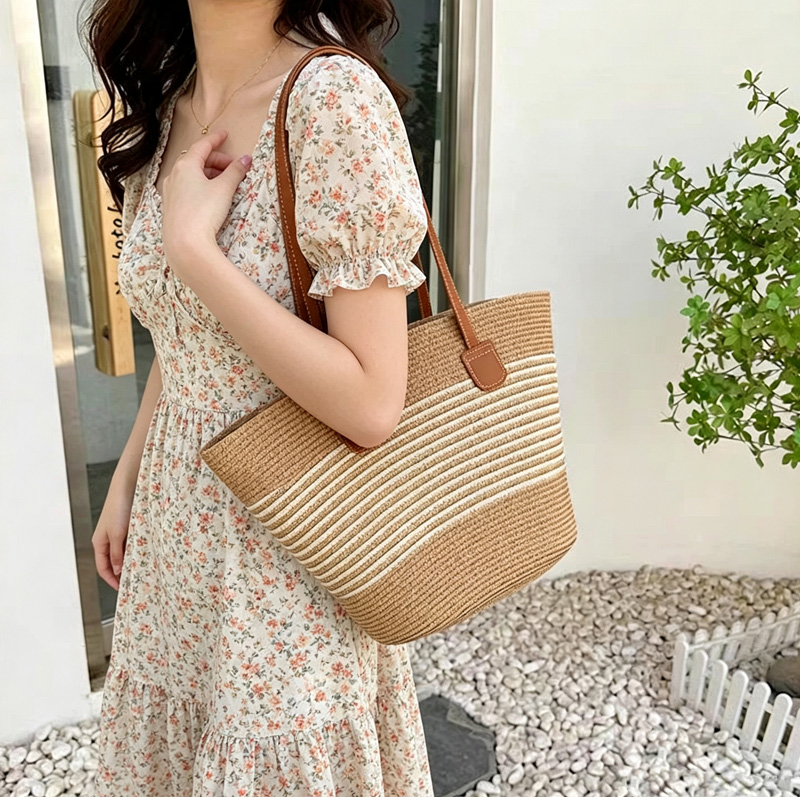 CLAREGQI กระเป๋าโท้ทลายทางสำหร - Women Bags Casual บทวิจารณ์และราคา