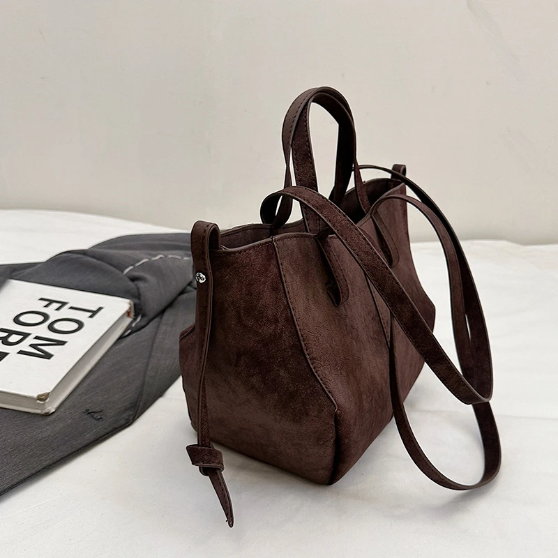 กระเป๋าถือสะพายไหล่แบบมีหูเกี่ - Women Bags In Sale บทวิจารณ์และราคา