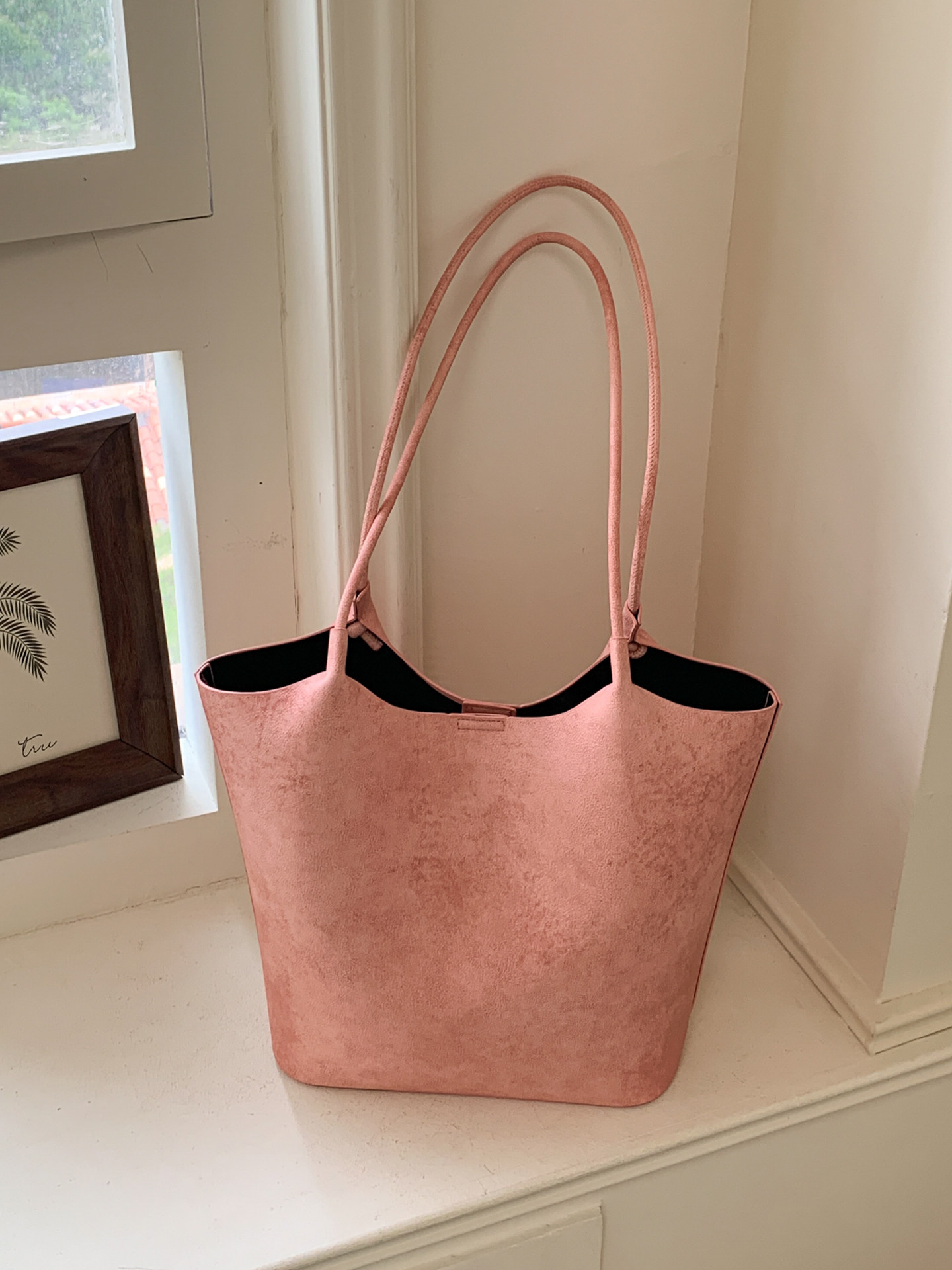 กระเป๋าถือสะพายไหล่ข้างเดียวสำ - Women Bags 2026 Trends บทวิจารณ์และราคา