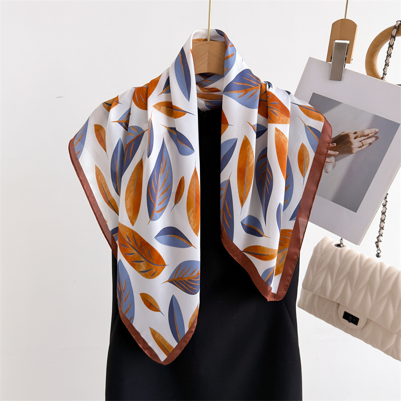 แบรนด์หรูพิมพ์ 70 ซม.ผ้าพันคอผ - Women Bags Online บทวิจารณ์และราคา
