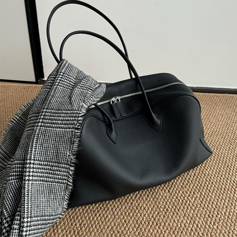 กระเป๋าถือบอสตันหนังนุ่มสีดำ ร - Women Bags 2026 Trends บทวิจารณ์และราคา