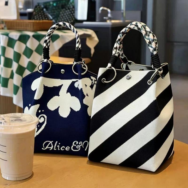 กระเป๋าถือผู้หญิงถักลายพิมพ์ทั - Women Bags In Sale บทวิจารณ์และราคา
